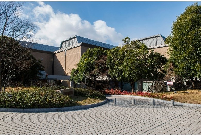 🖼️ 슈난시 미술박물관 (슈난시 비주쓰하쿠부쓰칸) 이미지 1